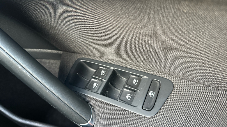 Volkswagen Golf 1.5 TSI EVO SE [Nav] 5dr DSG Petrol Hatchback